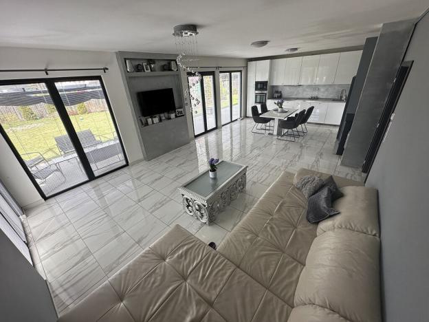 Prodej rodinného domu, Sulice, K Hájku, 185 m2