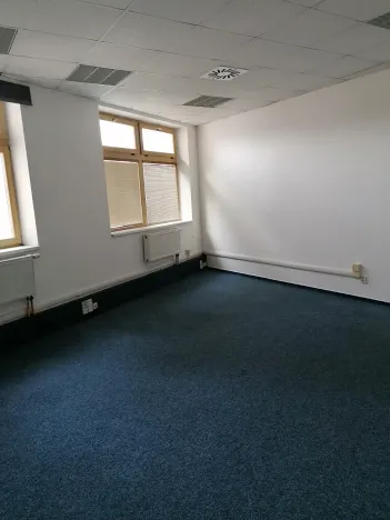 Pronájem kanceláře, Hradec Králové, Šimkova, 26 m2