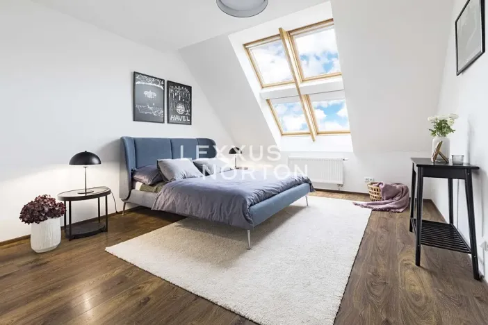 Prodej bytu 3+kk, Praha - Holešovice, Dělnická, 104 m2