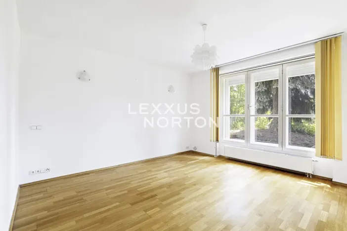 Pronájem bytu 3+1, Praha - Dejvice, Komornická, 121 m2