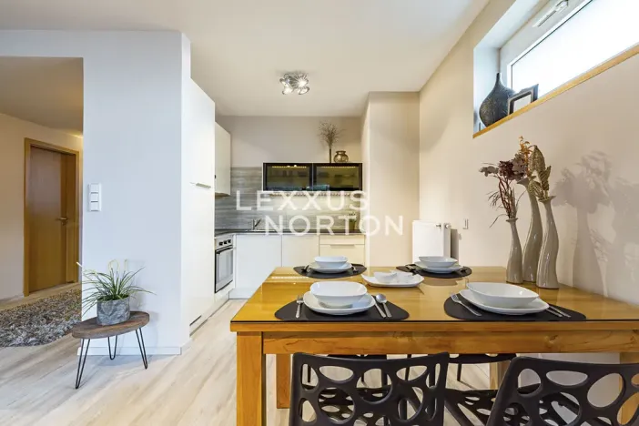 Pronájem bytu 2+kk, Praha - Vinohrady, Italská, 75 m2