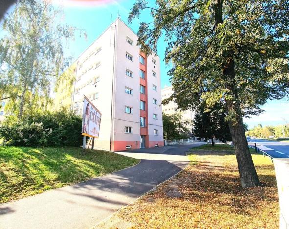 Pronájem bytu 2+kk, Praha - Břevnov, Patočkova, 45 m2