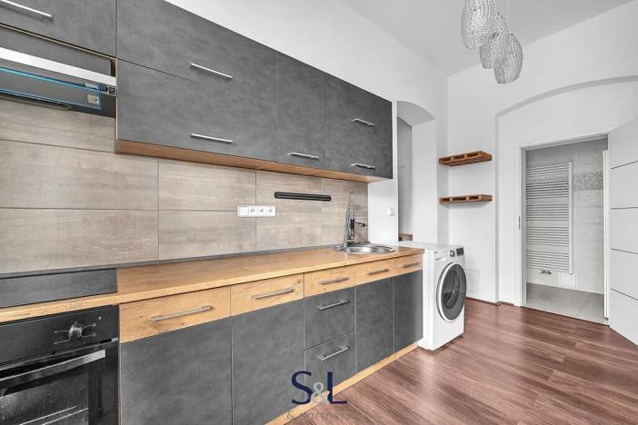 Prodej bytu 2+1, Liberec, Železniční, 64 m2