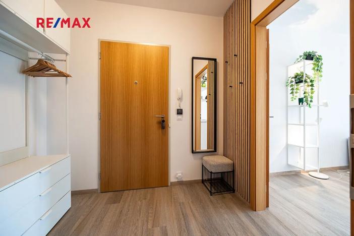 Prodej bytu 1+kk, Abertamy, Vítězná, 41 m2