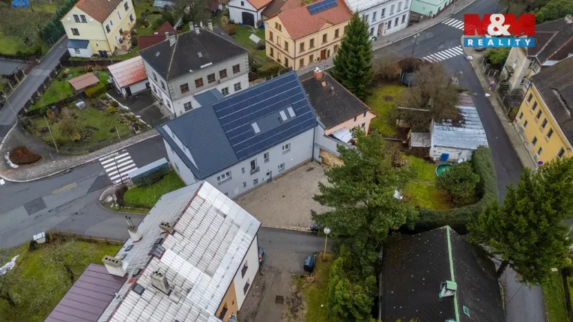 Prodej činžovního domu, Cvikov - Cvikov I, Komenského, 245 m2