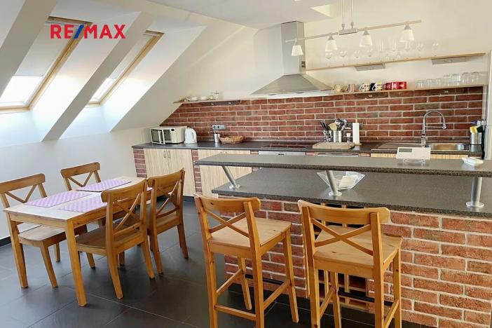 Pronájem bytu 2+kk, Kolín, Tyršova, 85 m2