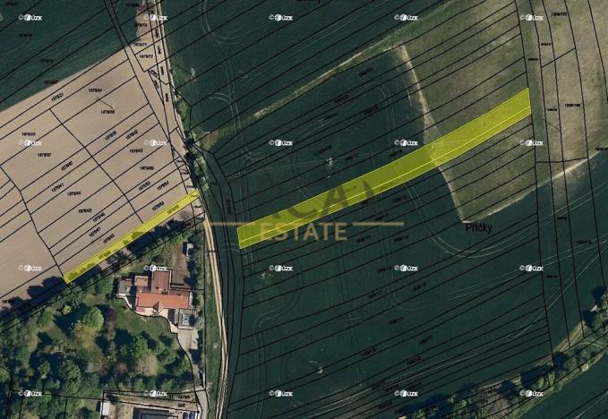 Prodej podílu pole, Nesovice, 1107 m2