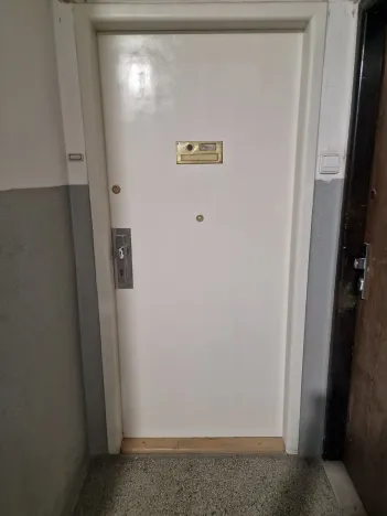 Pronájem bytu 2+kk, Praha - Smíchov, Křížová, 42 m2