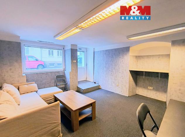 Pronájem obchodního prostoru, Slaný, Třebízského, 50 m2