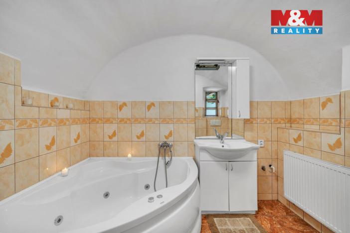 Prodej rodinného domu, Úpice, Poděbradova, 136 m2