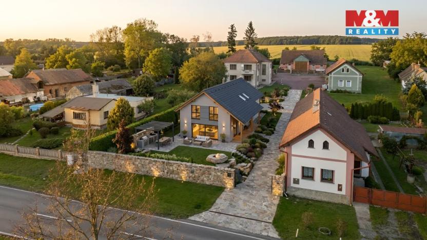 Prodej rodinného domu, Nechanice - Staré Nechanice, 287 m2