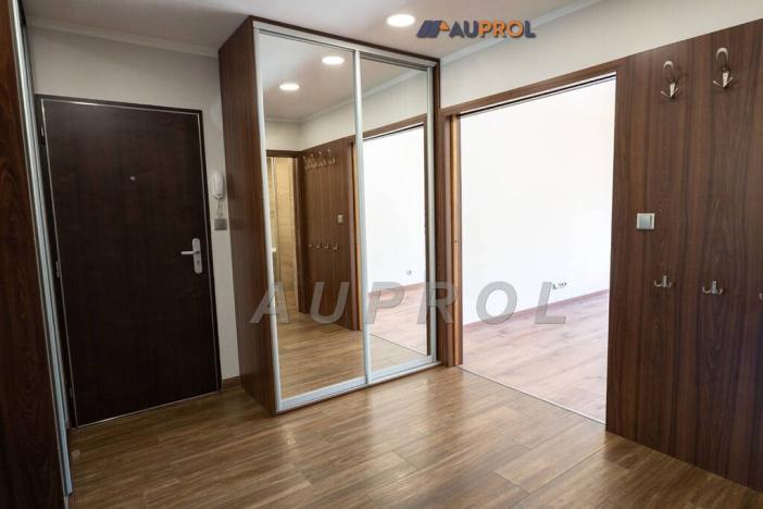 Prodej bytu 3+kk, Praha - Karlín, Molákova, 71 m2