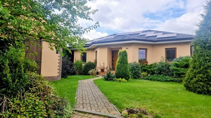 Prodej rodinného domu, Stařeč, 140 m2