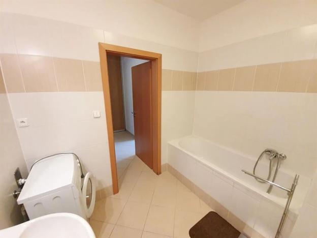 Pronájem bytu 1+kk, Praha - Letňany, Pavla Beneše, 42 m2