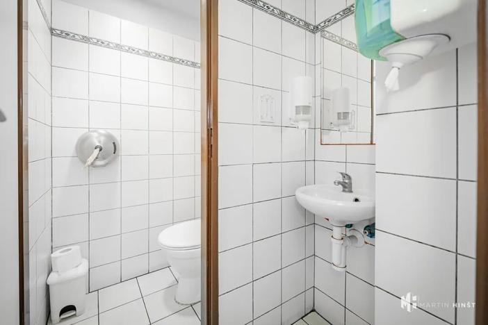 Prodej restaurace, Praha - Strašnice, Gutova, 301 m2