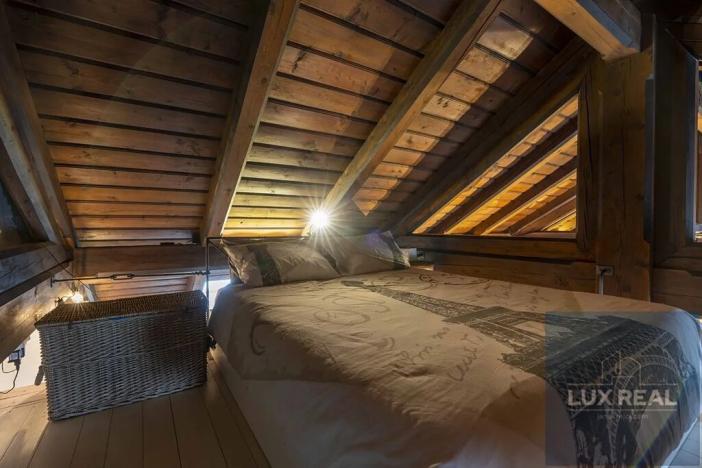 Prodej atypického bytu, Mikulov, Komenského, 164 m2