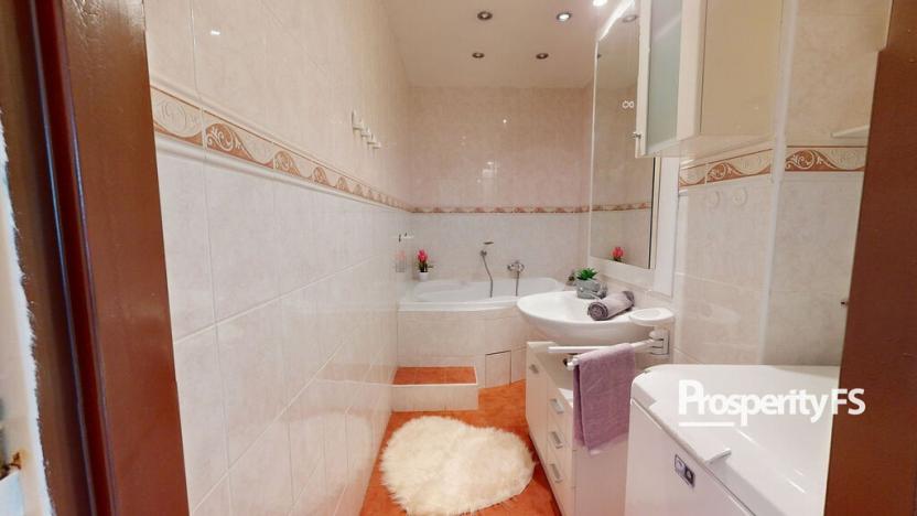 Pronájem bytu 2+1, Ústí nad Labem - Střekov, Kamenná, 50 m2