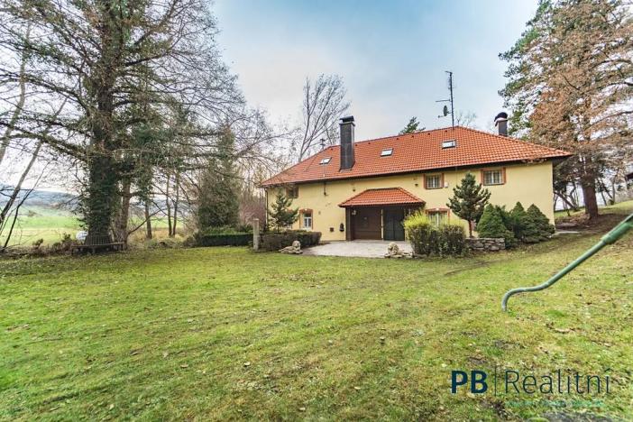 Prodej rodinného domu, Křemže, 450 m2