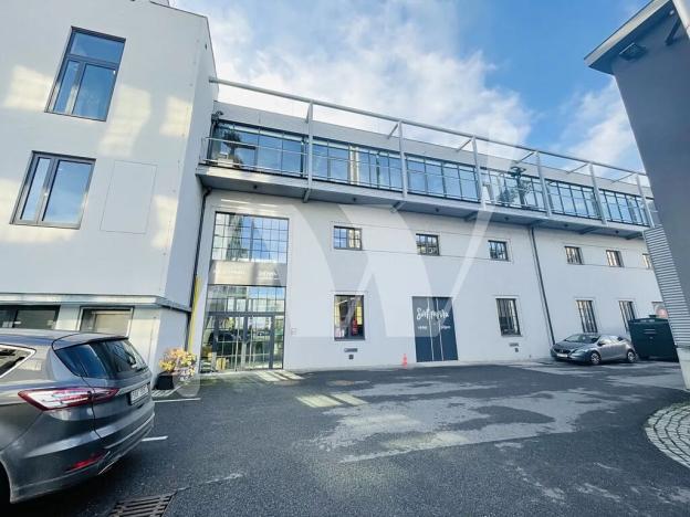 Pronájem kanceláře, Praha - Vysočany, Podkovářská, 456 m2