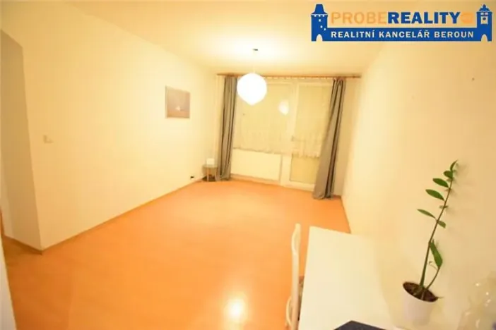 Pronájem bytu 2+kk, Komárov, Okružní, 48 m2