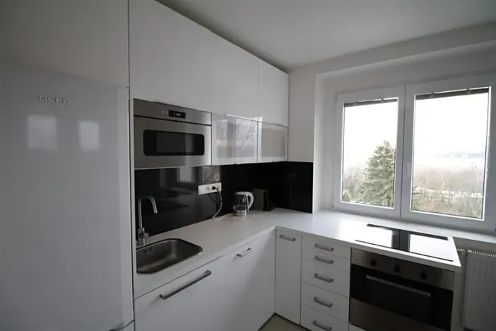 Pronájem bytu 4+1, Praha - Komořany, Na Homoli, 83 m2