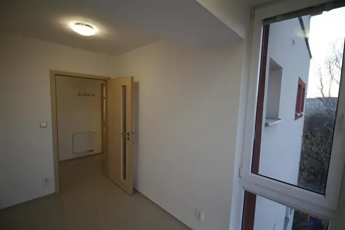 Pronájem bytu 4+1, Praha - Komořany, Na Homoli, 83 m2