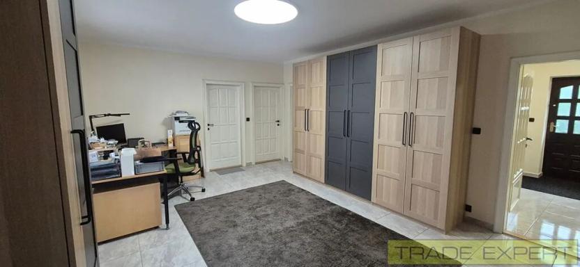 Prodej rodinného domu, Korno, 236 m2