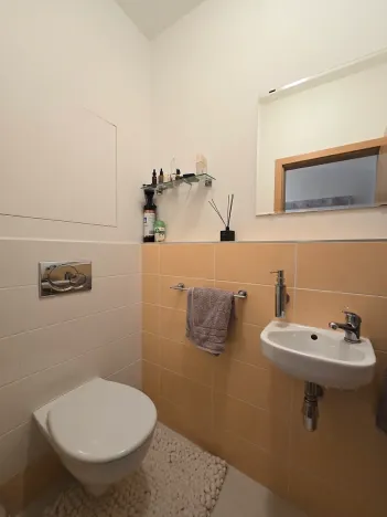 Pronájem bytu 2+kk, Praha - Zličín, Hrozenkovská, 61 m2