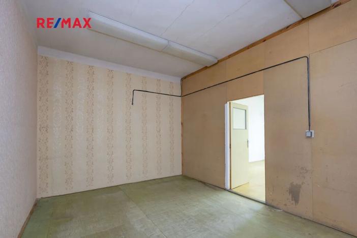 Pronájem kanceláře, Pardubice, Husova, 242 m2