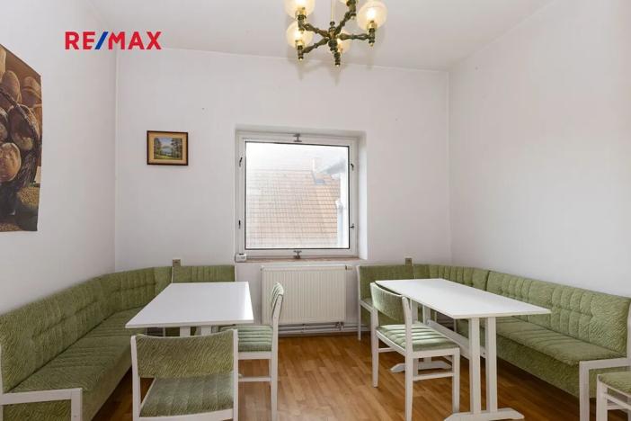 Prodej činžovního domu, Dašice, náměstí T. G. Masaryka, 957 m2