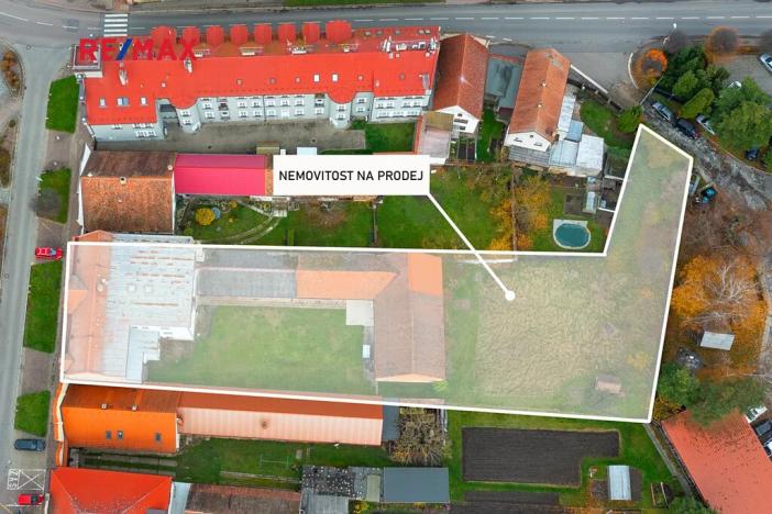 Prodej obchodního prostoru, Dašice, náměstí T. G. Masaryka, 957 m2