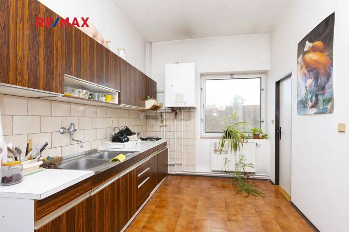 Prodej obchodního prostoru, Dašice, náměstí T. G. Masaryka, 957 m2