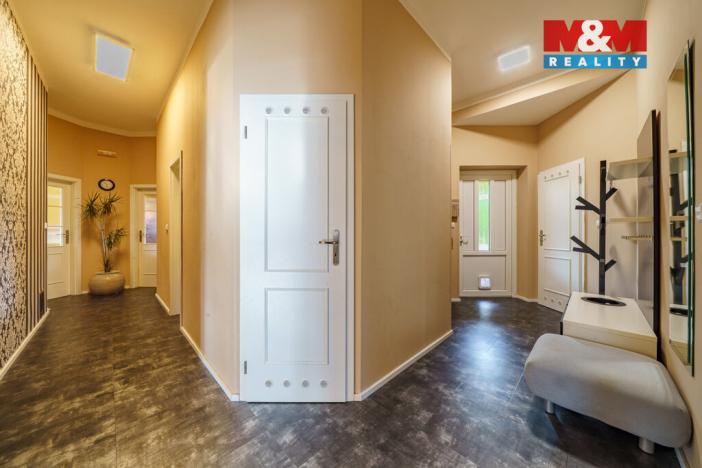 Pronájem rodinného domu, Karlovy Vary - Hůrky, Motýlí, 244 m2