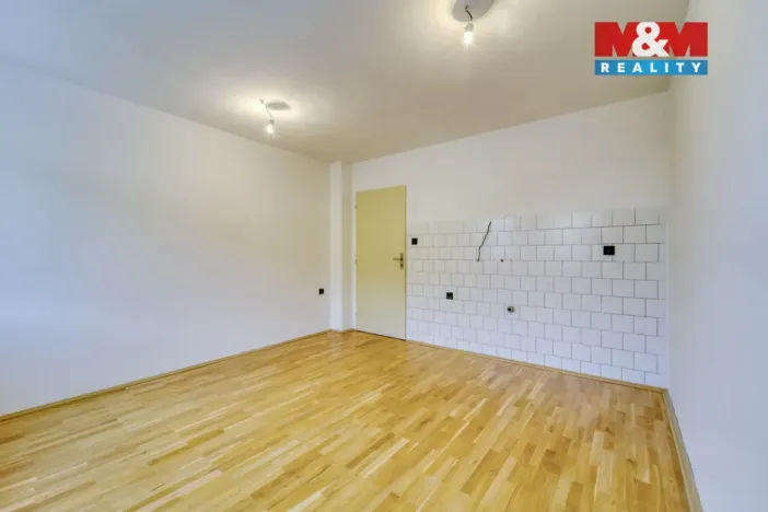 Prodej rodinného domu, Plzeň - Severní Předměstí, V Lužánkách, 183 m2