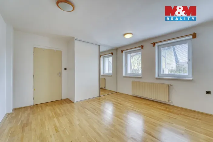 Prodej rodinného domu, Plzeň - Severní Předměstí, V Lužánkách, 183 m2