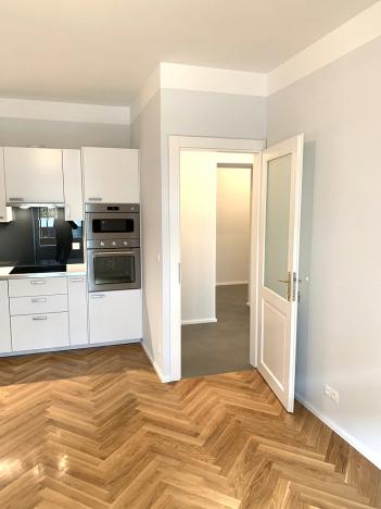 Pronájem bytu 2+kk, Praha - Smíchov, Pivovarská, 53 m2