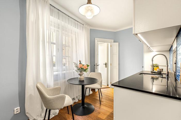 Prodej bytu 2+1, Praha - Malá Strana, Zámecká, 47 m2