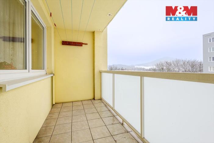 Prodej bytu 3+1, Cvikov - Cvikov II, Sídliště, 67 m2