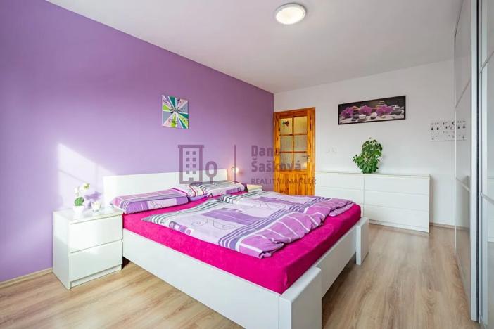 Prodej rodinného domu, Dačice, 313 m2