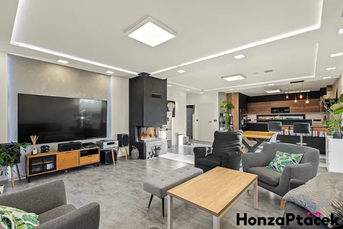 Prodej rodinného domu, Tuhaň, 147 m2