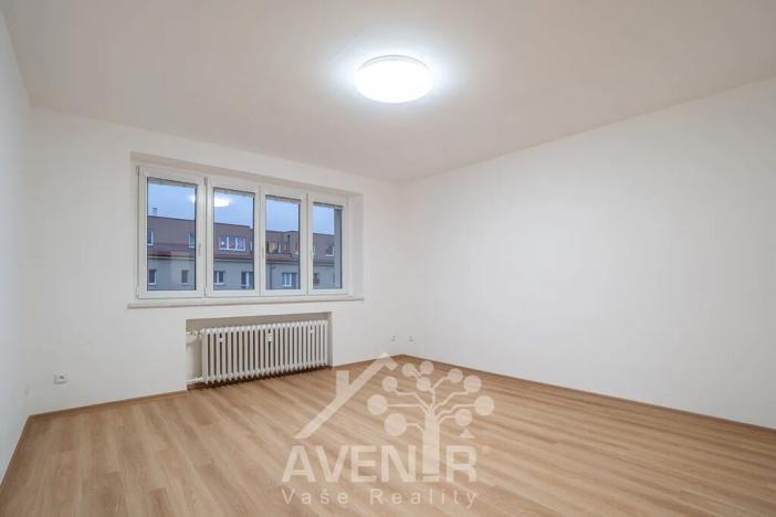 Pronájem bytu 3+1, Zlín, Benešovo nábřeží, 72 m2