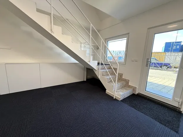 Pronájem kanceláře, Brno, Cimburkova, 182 m2