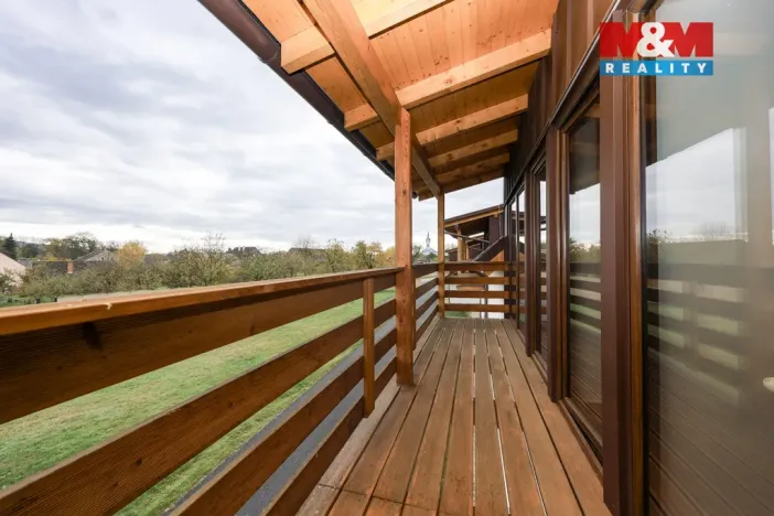 Prodej obchodního prostoru, Zvole, 1860 m2