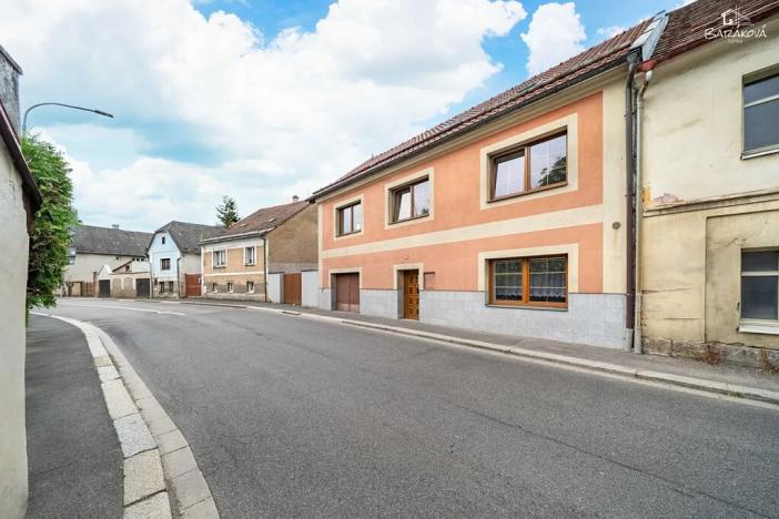 Prodej rodinného domu, Březnice, Počapská, 294 m2