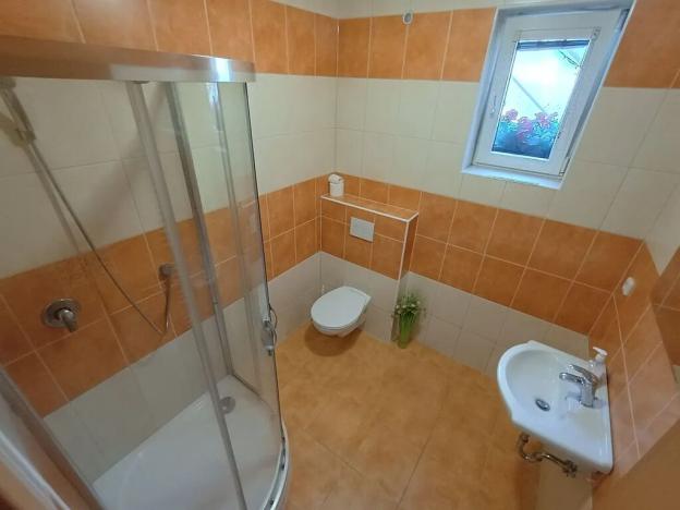 Prodej ubytování, Ostrov, Jáchymovská, 350 m2