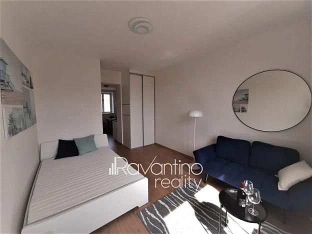 Pronájem bytu 1+kk, Brno, Nováčkova, 32 m2