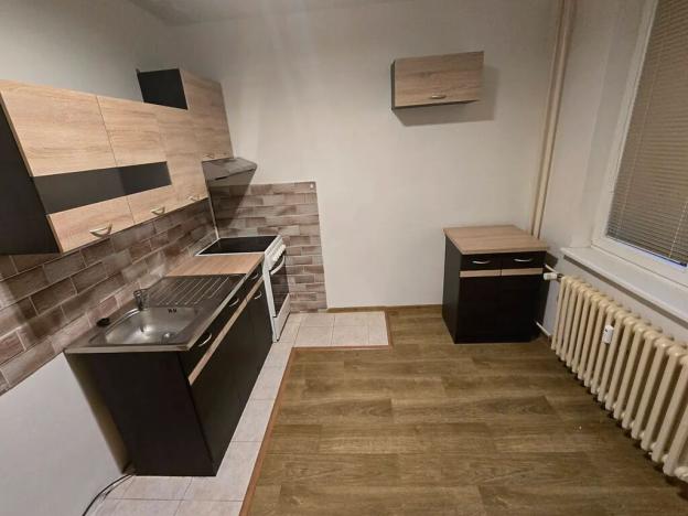 Pronájem bytu 2+1, Brno, Strnadova, 62 m2