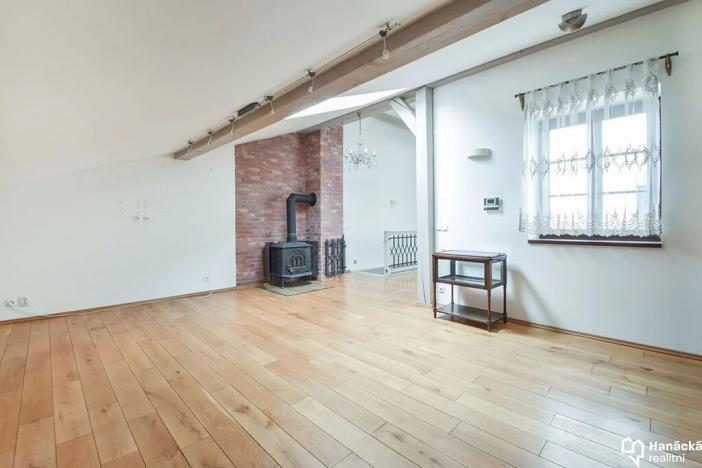 Prodej rodinného domu, Olomouc, Šemberova, 200 m2