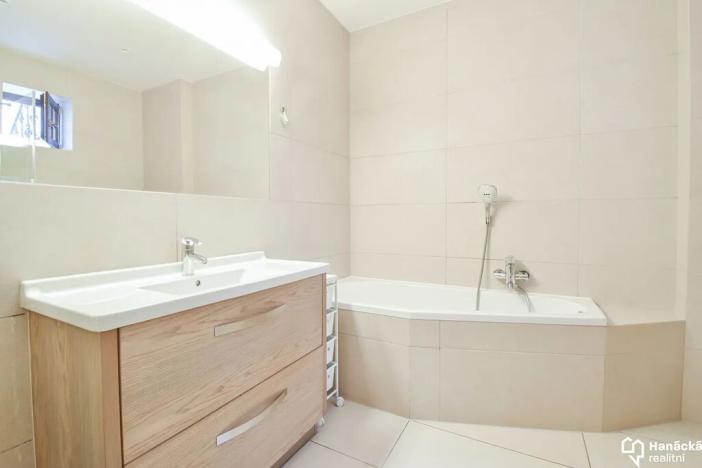 Prodej rodinného domu, Olomouc, Šemberova, 200 m2