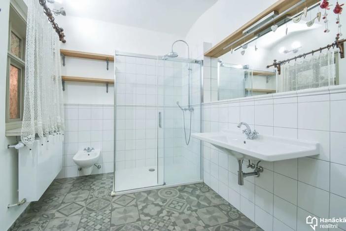 Prodej rodinného domu, Olomouc, Šemberova, 200 m2